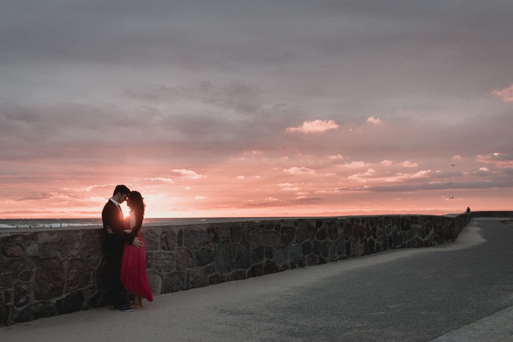 Engagement Shooting mit Paar in Rostock am Warnemünder Strand
